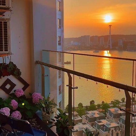 Amber Homestay Ha Long Exterior foto